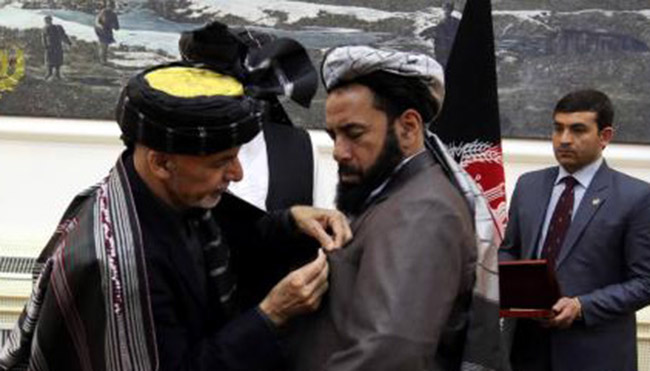 Families of Slain Officials Conferred Bravery Awards 